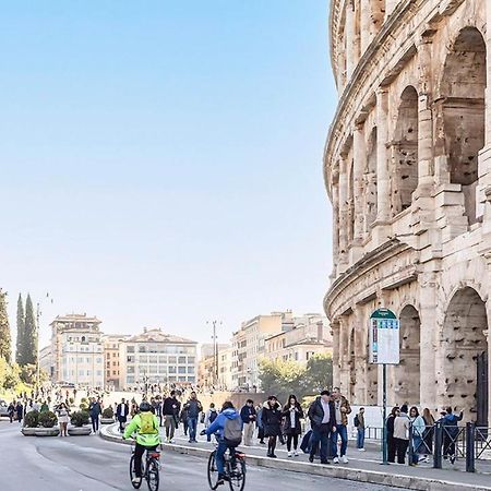 Coliseum View - Diana'S House By Rentbeat Daire Roma Dış mekan fotoğraf